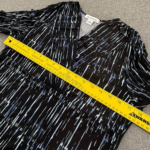 Liz Claiborne Blouse V-Neckline Top Medium Stretchy Black Blue Long Sleeve - Picture 7 of 11